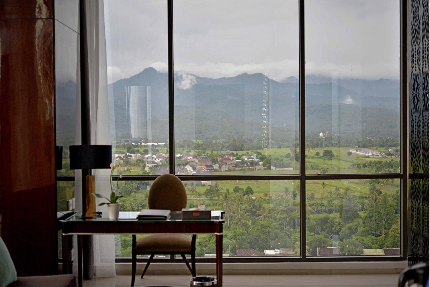Lombok Astoria Hotel Mataram Szoba fotó