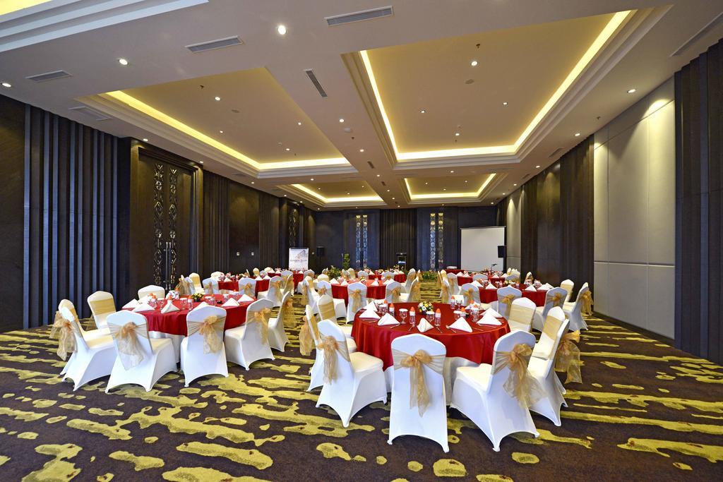 Lombok Astoria Hotel Mataram Kültér fotó