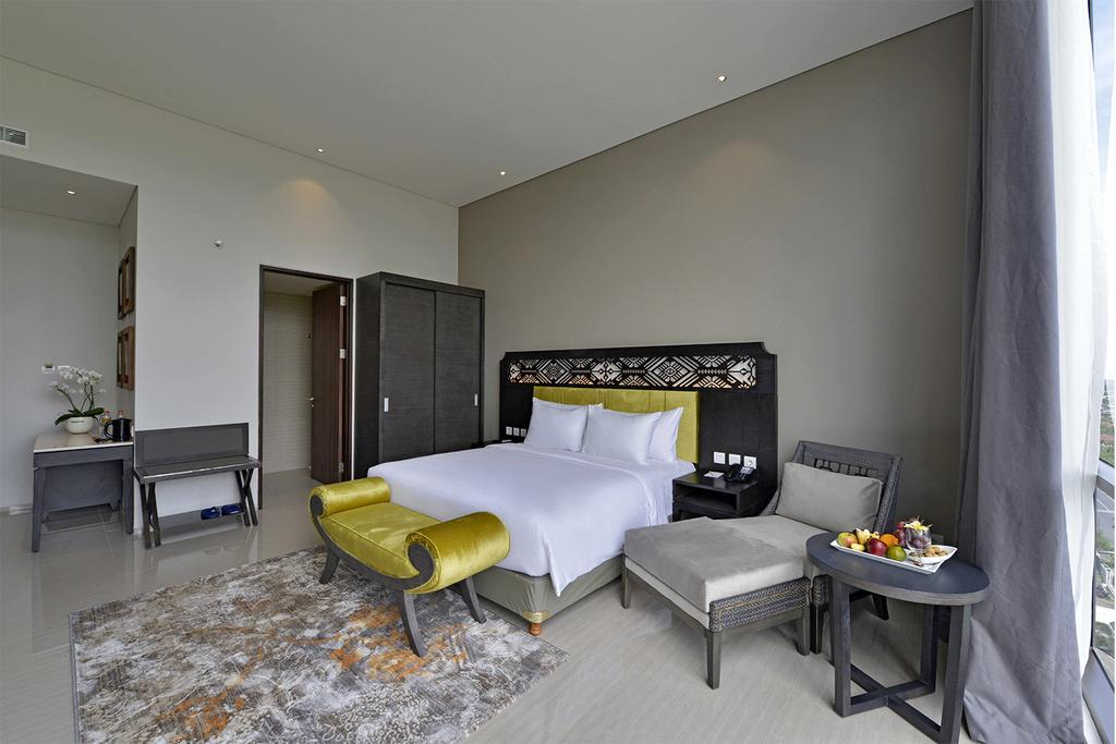 Lombok Astoria Hotel Mataram Szoba fotó